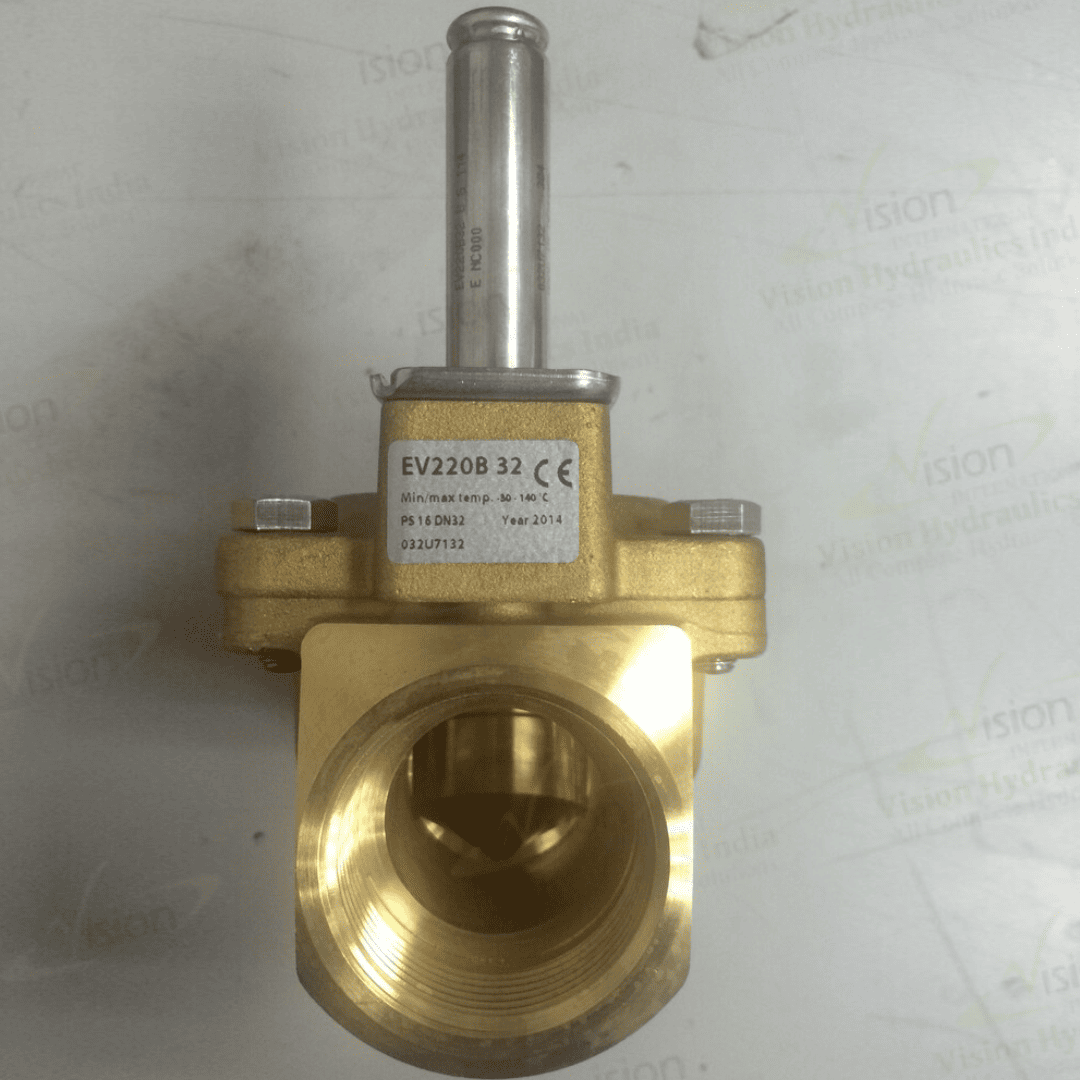 Danfoss 032U7132 Solenoid Valve EV220B